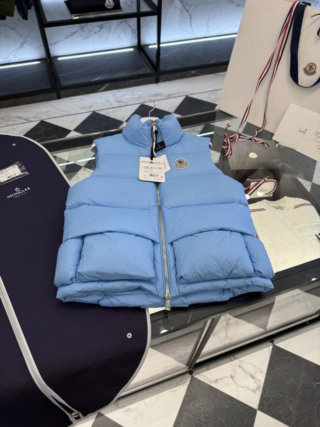 Moncler X Christopher Raxxy Celebrity Style 3D Quilted Zipper Down Vest for Men