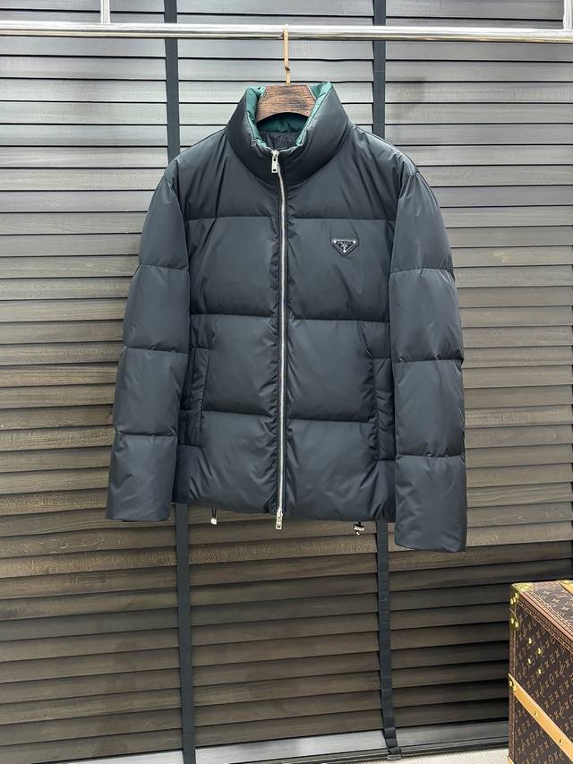 prada #25 Autumn/Winter Men's Fashion Stand Collar Down Jacket A light luxury, f