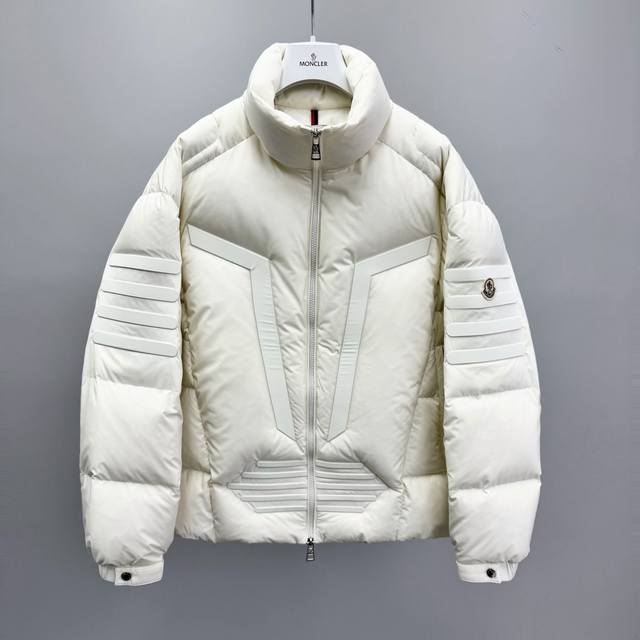 M0Ncler Solid Color Stand Collar Zipper Long Sleeve Down Jacket Fabric