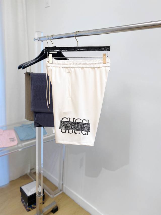 Gucci 2025 Summer New Arrival Original Boutique Casual Shorts. Luxurious classi