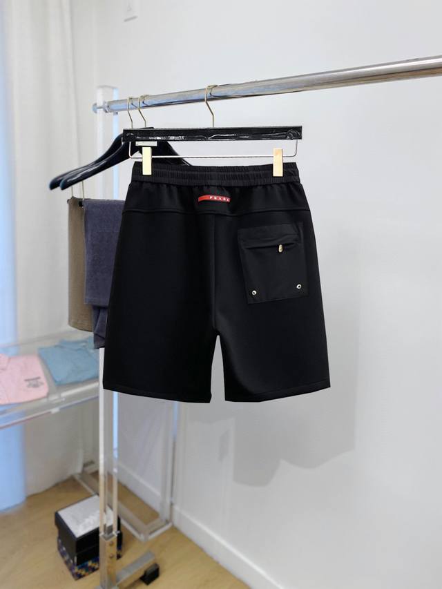 Prada 2025 Summer New Arrival Original Boutique Casual Shorts. Luxurious classi
