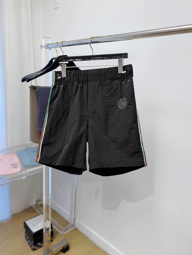 Gucci 2025 Summer New Arrival Original Boutique Casual Shorts. Luxurious classi