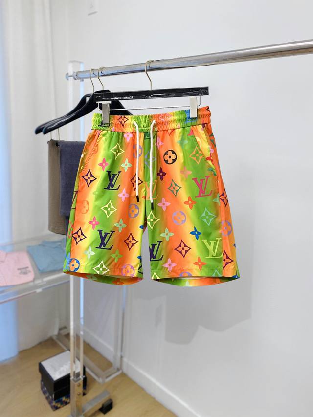 Louis Vuitton LV 2025 Summer New Arrival Original Boutique Casual Shorts. Luxur
