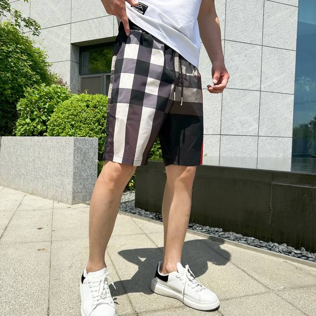 Burberry 2025 Summer New Arrival Original Boutique Casual Shorts. Luxurious cla