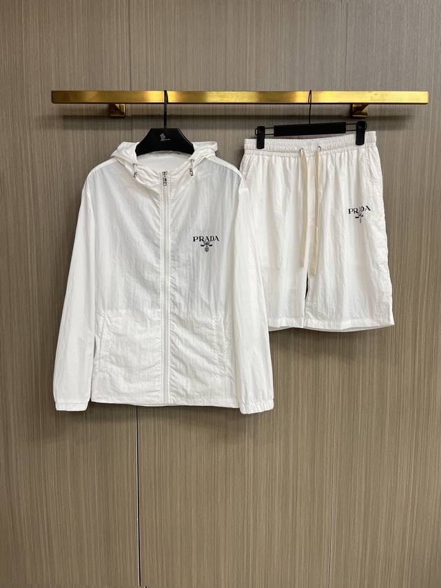 Prada 2025 Summer Sun Protection Clothing and Shorts Set, a luxurious high-end