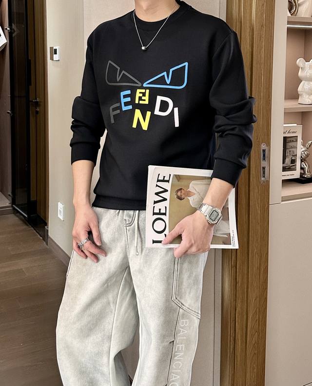 Fd Crew Neck Pullover Sweatshirt; Classic pullover unisex style, a simple and st