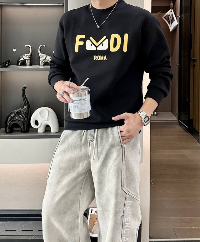 Fd Crew Neck Pullover Sweatshirt; Classic pullover style, unisex, simple and sty