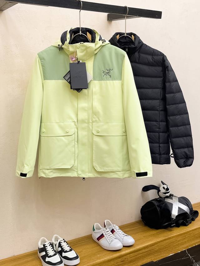 Top-tier Arc'teryx down 3-in-1 detachable Arc'teryx Braun embroidery, different