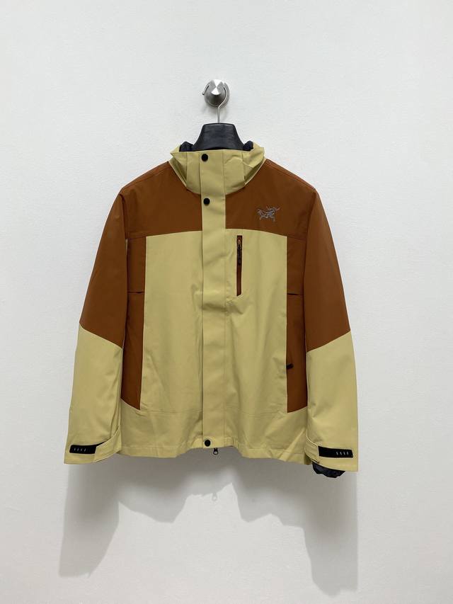 Top-tier Arc'teryx 3-in-1 Detachable Down Jacket, 2025 Autumn/Winter New Arriva