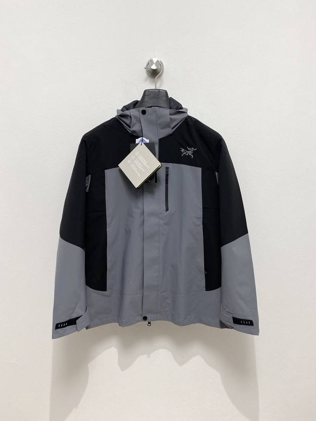 Top-tier Arc'teryx 3-in-1 Detachable Down Jacket, 2025 Autumn/Winter New Arriva