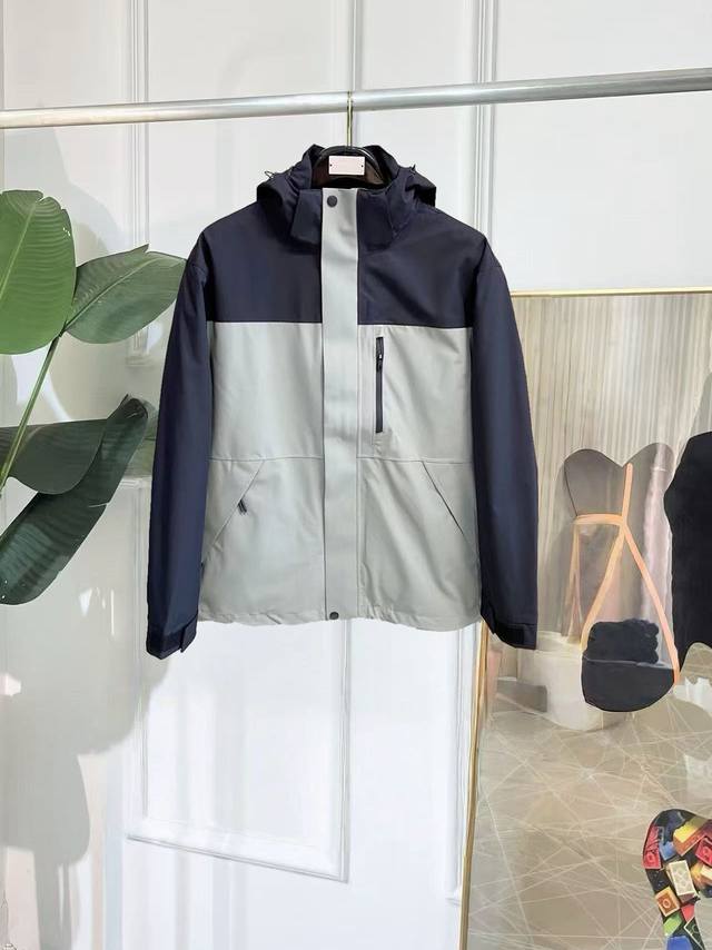 New Arrival: Three-in-one lamb wool Arc'teryx Beta Sv jacket with 10,000-stitch