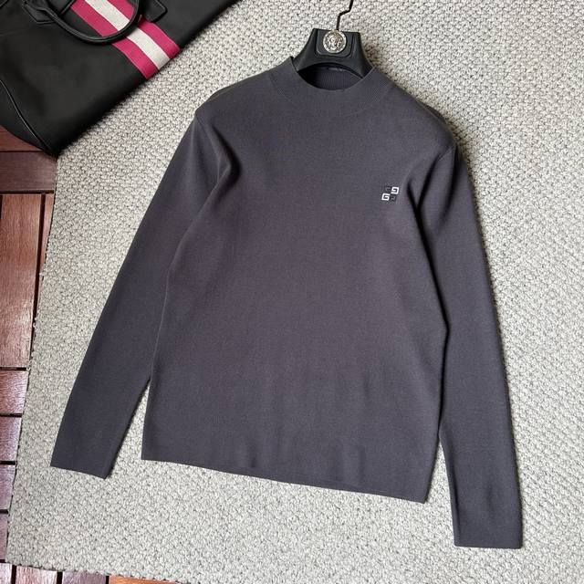 Givenchy British Dandy Gentleman's Classic Crew Neck Wool Sweater - Highly Reco