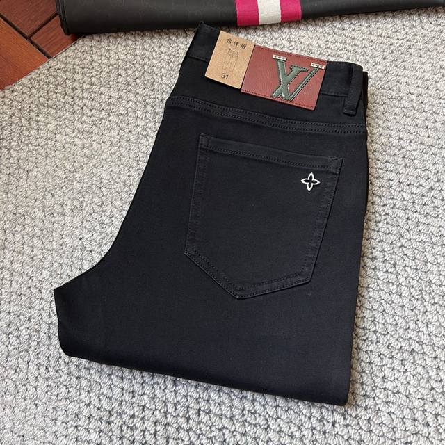 Louis Vuitton, Autumn/Winter New Arrival Jeans, a best-selling style in departm