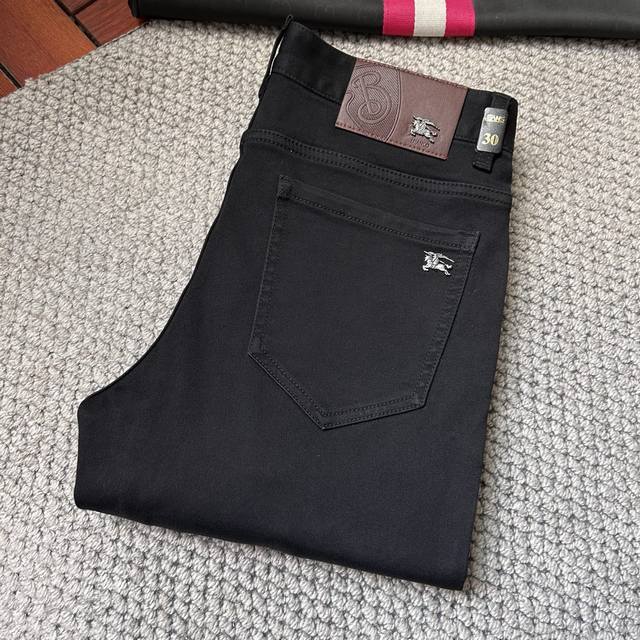 Burberry Versace Autumn/Winter New Arrival Jeans - A best-selling item in depar