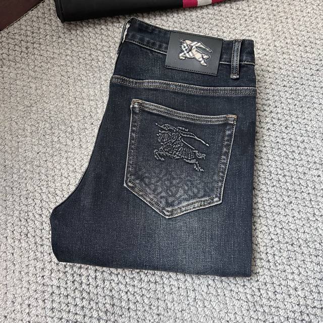 Burberry 2025 Fall New Arrival Jeans - Effortless in Boutiques, Bestseller, Sha