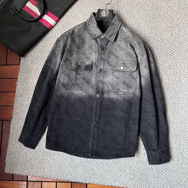 Miu 2025 Autumn/Winter New Jacket! High-end custom-made denim jacket, top-notch