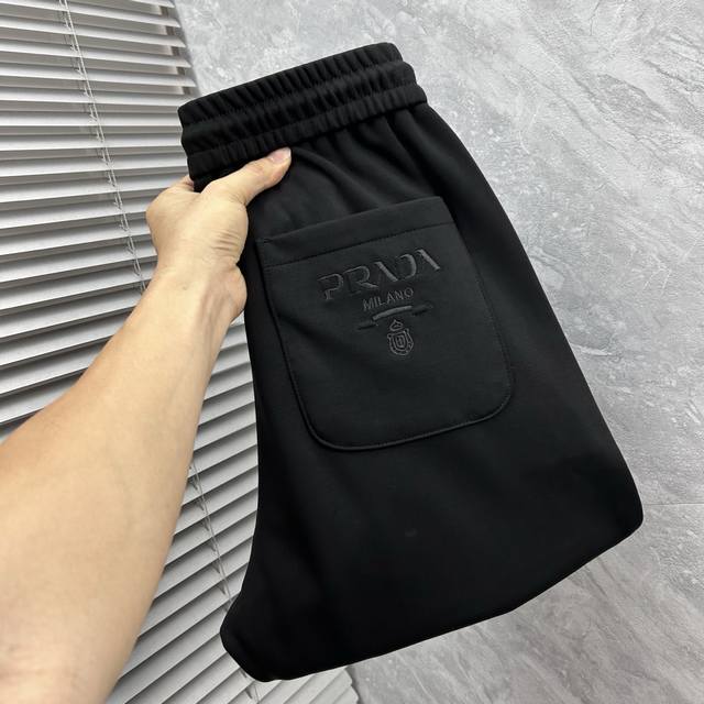 Pula's 2025 Autumn/Winter Bestselling Casual Pants, a must-have versatile style