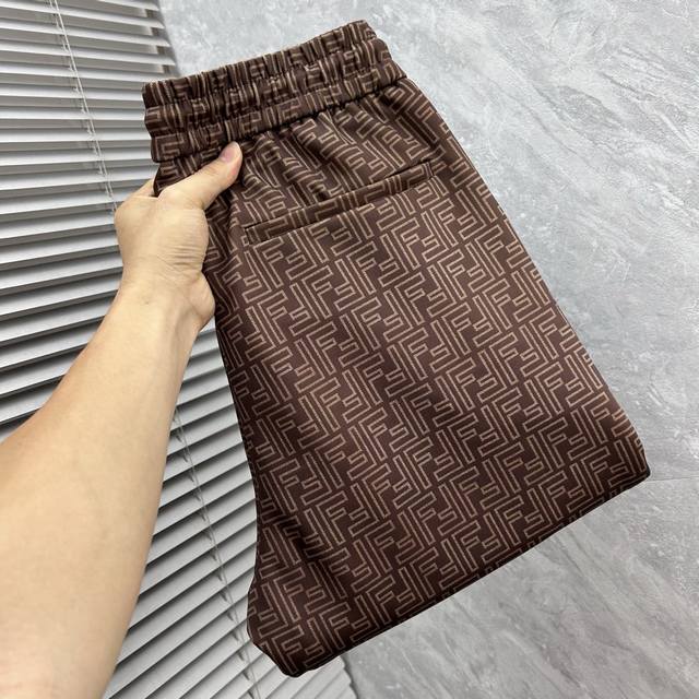 Fd 2025 Autumn/Winter Bestselling Casual Pants, a must-have versatile style this