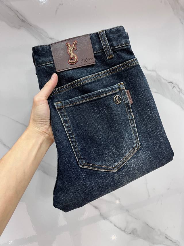 Saint Laurent high-end custom-made jeans, 2025 Fall/Winter latest style, availa