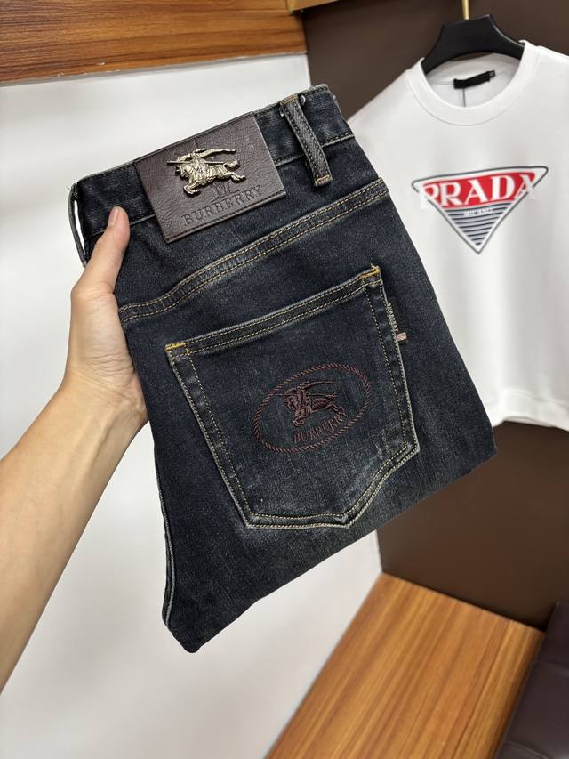 Burberry 2025 Fall New Arrival Jeans - Effortless in Boutiques, Bestseller, Sha