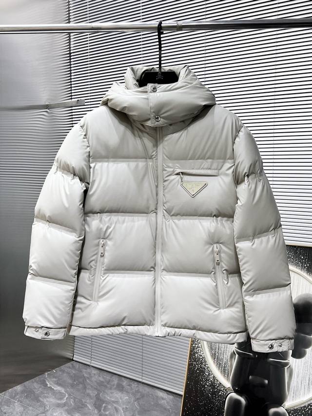 Prada 2025 Autumn/Winter New Hooded Down Jacket, a hot-selling item, high-quali