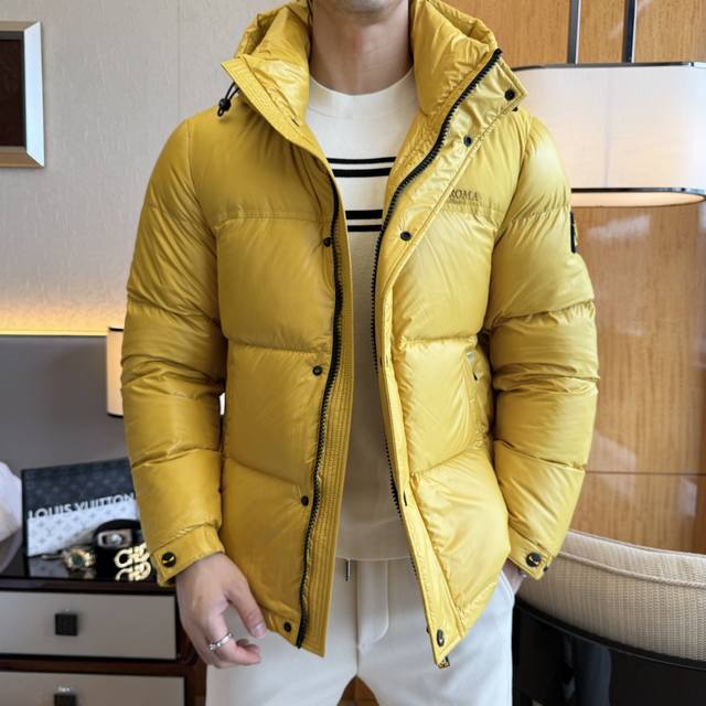 Fendi 2025 Winter New Men's Down Jacket, high-quality design, a must-have for a