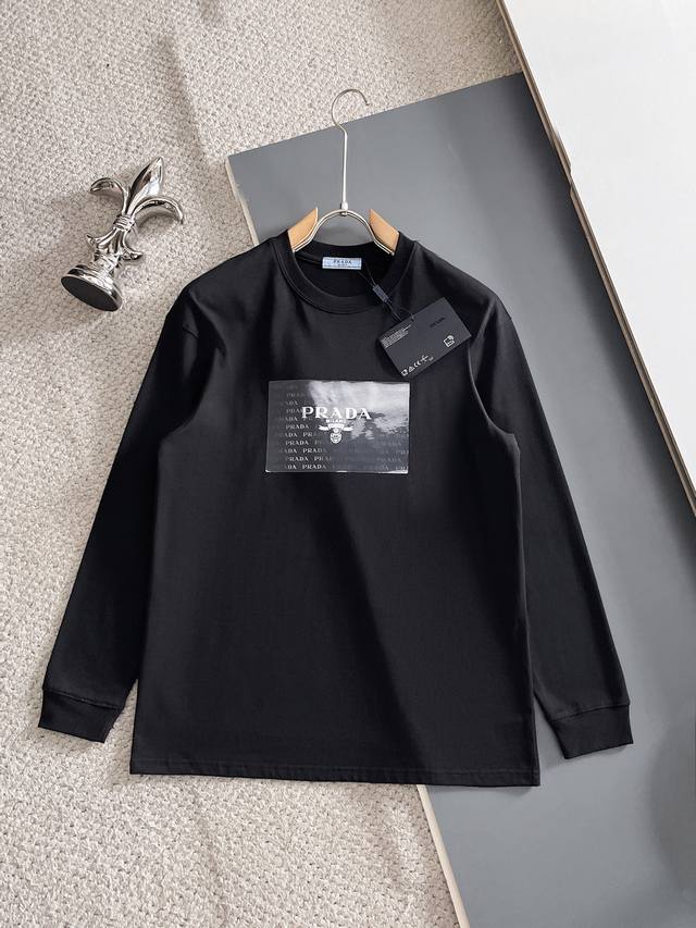 Prada 2025 Fall/Winter New Arrival - Crew Neck Long-Sleeve Base Layer Top with