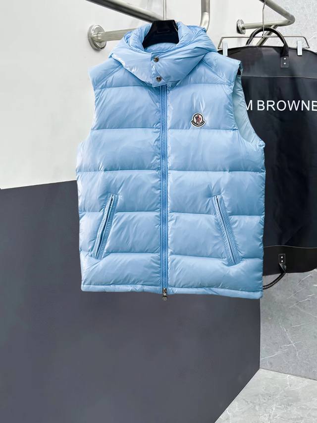 New Moncler down-filled cotton-padded jacket with all three Moncler labels inta
