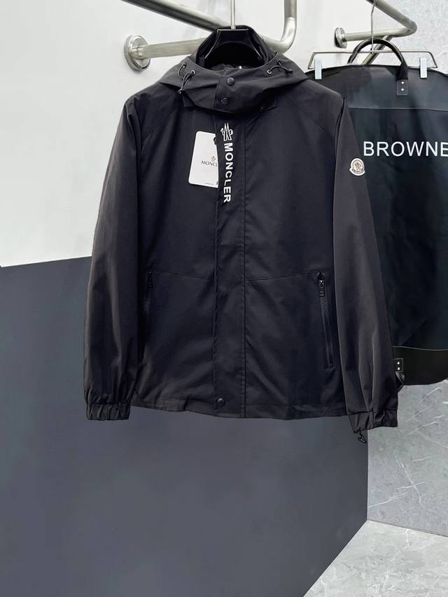 Moncler High-Quality 2025 Spring New Arrival Jacket. A runway new arrival in pe