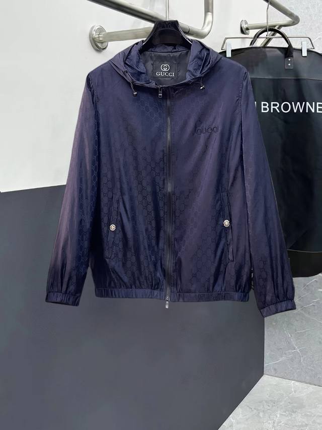 Gucci High-Quality 2025 Spring New Arrival Jacket. A runway piece in perfect co