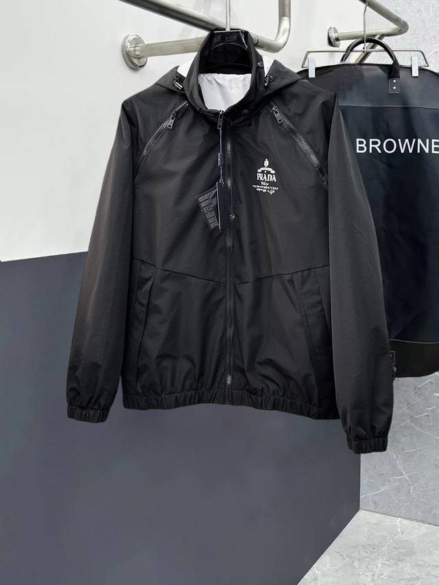 Prada High-Quality 2025 Spring New Arrival Jacket. A runway piece in perfect co