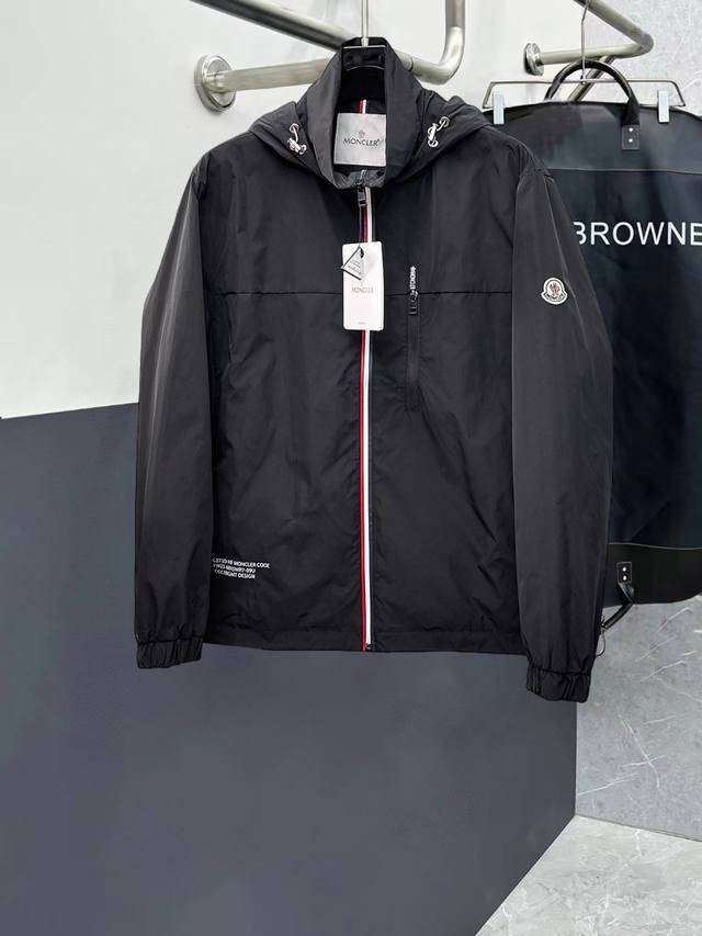 Moncler High-Quality 2025 Spring New Arrival Jacket. A runway new arrival in pe