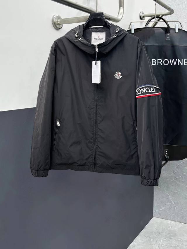 Moncler High-Quality 2025 Spring New Arrival Jacket. A runway new arrival in pe
