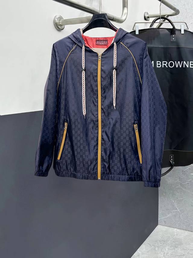 Gucci High-Quality 2025 Spring New Arrival Jacket. A runway piece in perfect co