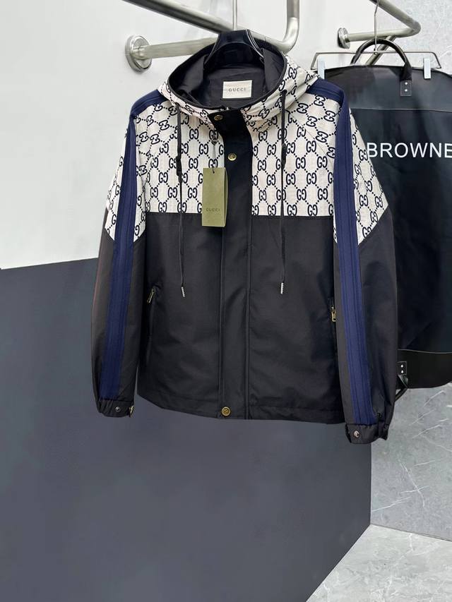 Gucci High-Quality 2025 Spring New Arrival Jacket. A runway piece in perfect co