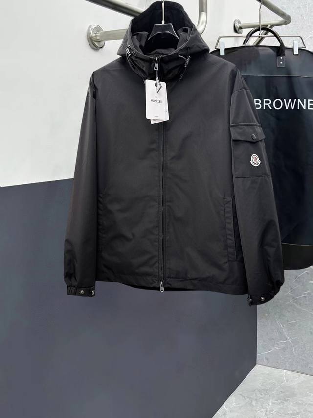 Moncler High-Quality 2025 Spring New Arrival Jacket. A runway new arrival in pe