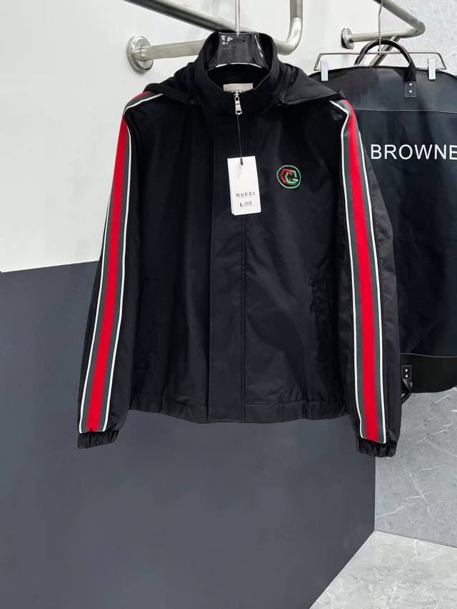 Gucci High-Quality 2025 Spring New Arrival Jacket. A runway piece in perfect co