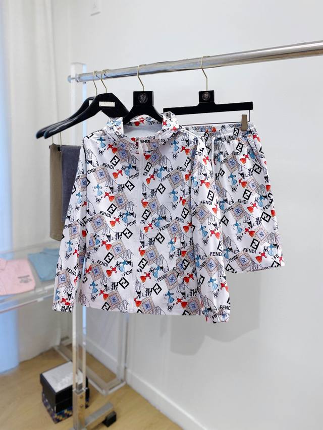 Fendi 2025 Summer Sun Protection Shirt and Shorts Set. Synchronized with overse