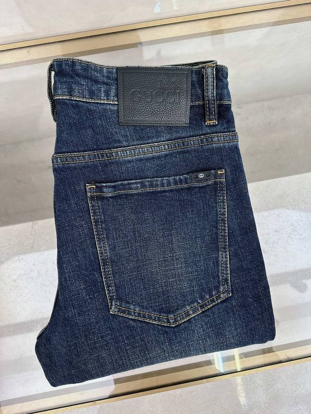 Gucci 2025 Fall/Winter New Arrival - In Stock! Original factory overrun, best-s