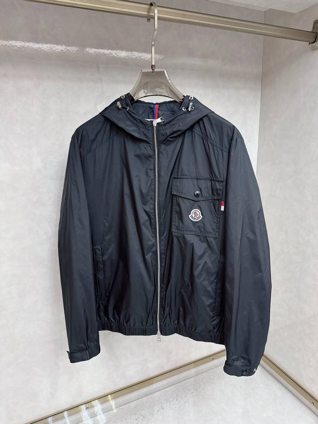 Moncler 25Ss Autumn/Winter New Fashionable and Versatile Men's Casual Wear. The