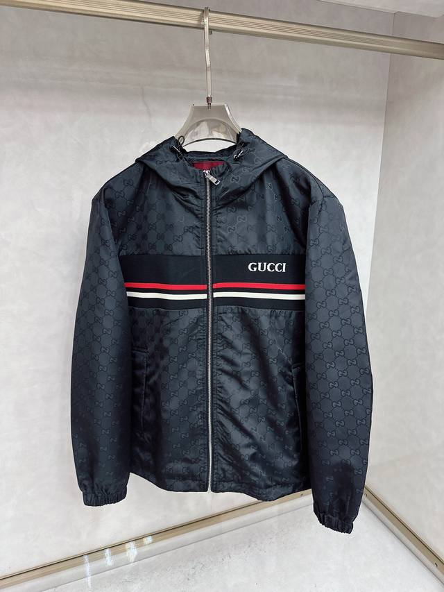 Gucci Fall/Winter New Fashion Casual Jacket for Men. Gucci's jacquard weaving te