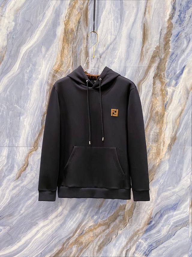 Fendi's new Fall/Winter 2025 collection is now available! This unisex hooded sw