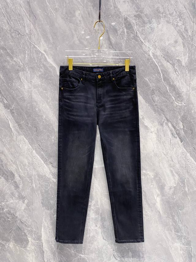 Louis Vuitton 2025 Fall/Winter New Style Belt Pocket Print Slim Fit Black Denim