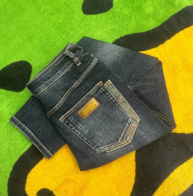 22 New Arrival Exclusive First-of-its-Kind Original Quality Hand-Painted Craft J