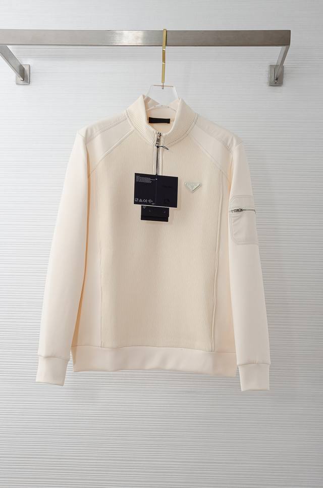 pra*Da2025Fw New Arrival Crew Neck Long Sleeve Men's Sweatshirt# The texture is