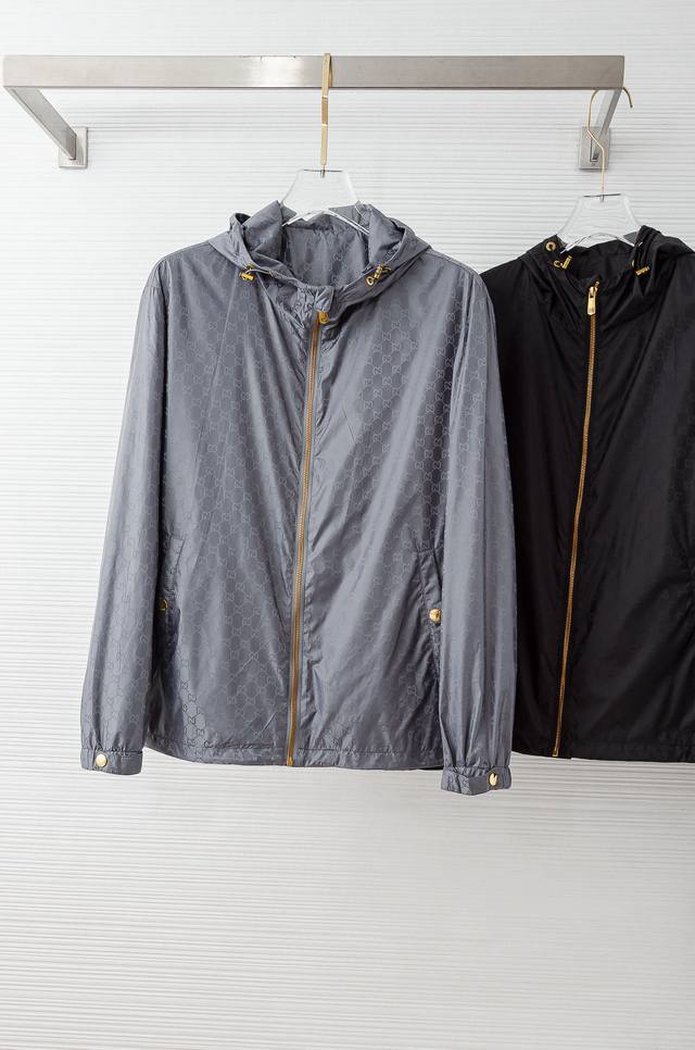 Gucc#I 25Fw Men's Hooded Jacket# This classic style incorporates the currently p