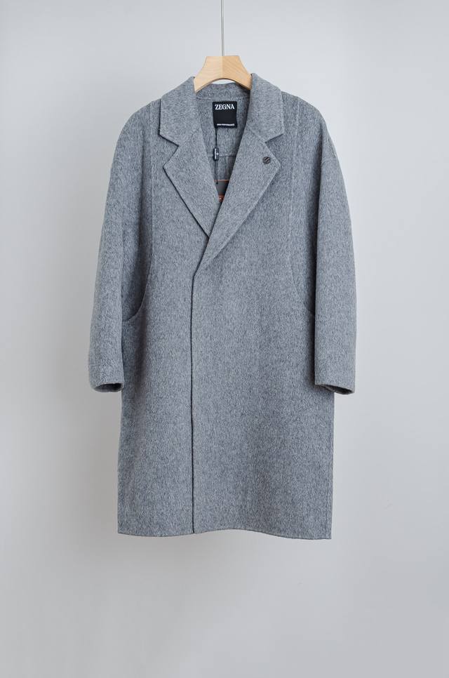 Zeg*Na Zegna 2025Fw Autumn/Winter New Arrival Long Wool Coat. A casual long coat