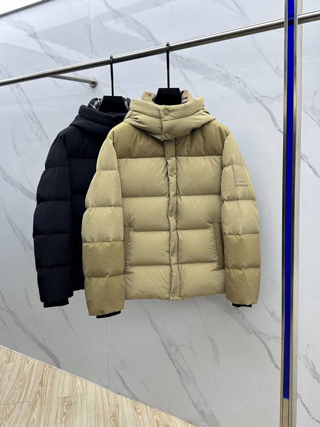 Burberry 2025 Fall/Winter New Hooded Detachable Down Jacket, Original Custom-Mad