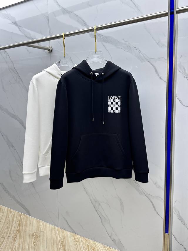 Loewe 2025 Autumn/Winter New Men's and Women's Hooded Sweatshirt. Sourced from a