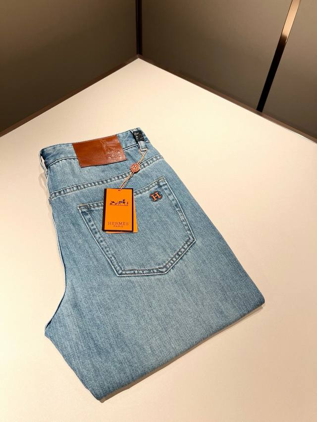 Herm*S 2025 Autumn/Winter Men's High-End Washed Straight Leg Denim Jeans, Overse